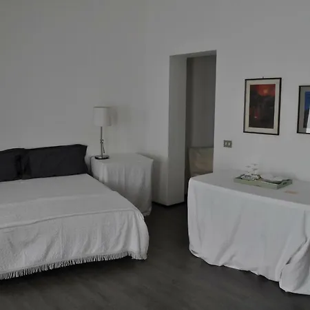 Domu Mena Alojamento de Acomodação e Pequeno-almoço Villasor